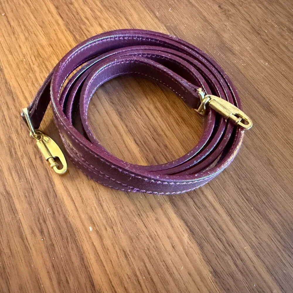 Vintage Chanel Handbag - Picture 4 of 7